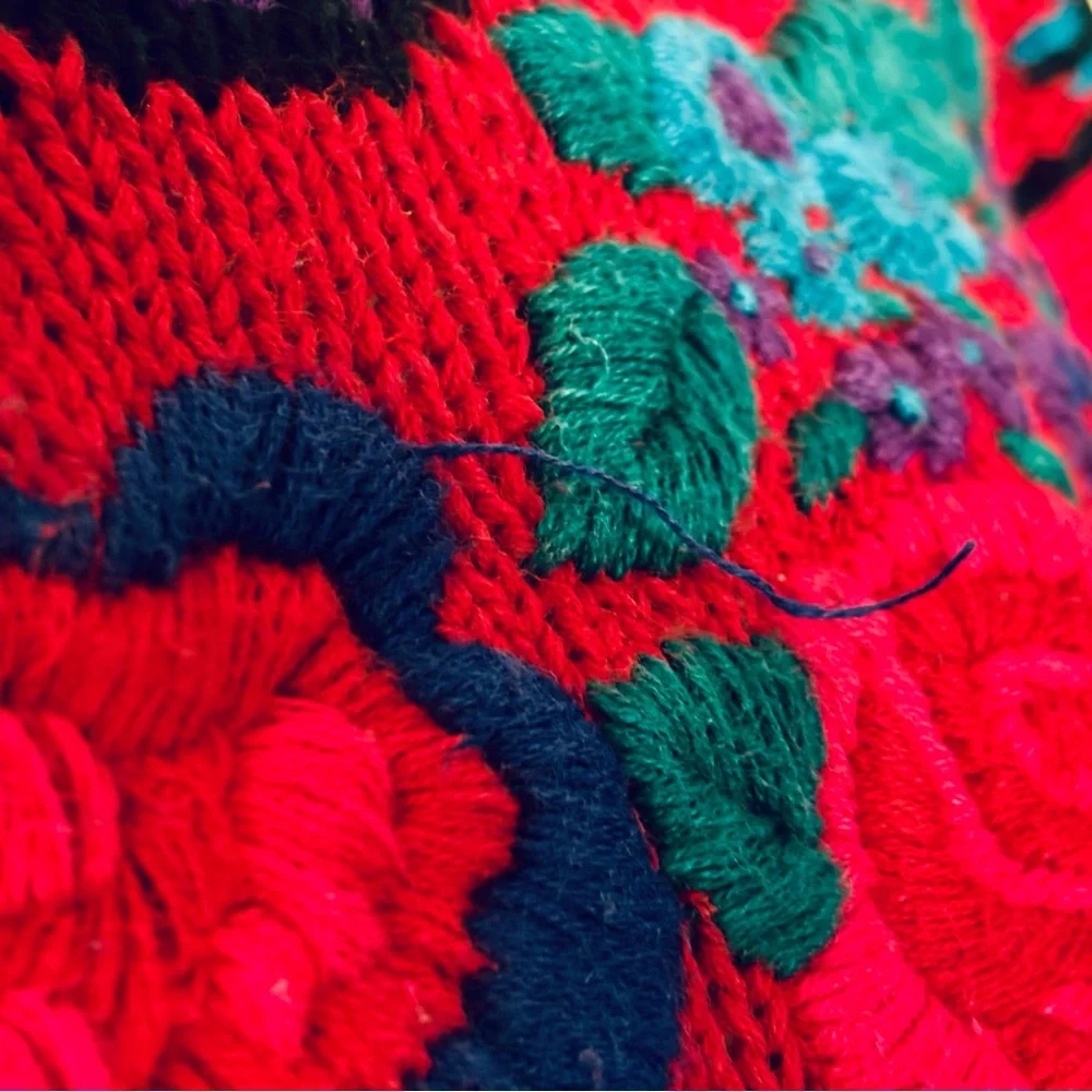 Vintage 80s Needleworks Sz L Floral Hand Knit Women's Sweater - Picture 7 of 10